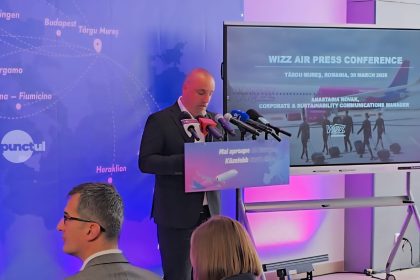 Aeroportul Targu Mures peste 1000 de pasageri au tranzitat in prima zi