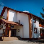 Locuintele de serviciu din Roteni disponibile pentru profesionistii din domeniul sanatatii si educatiei