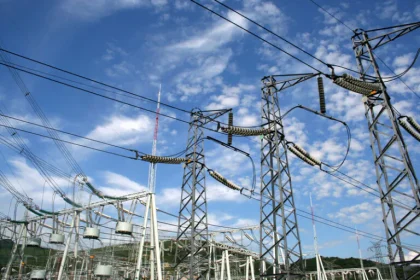 80000 MW rezervati in reteaua electrica a Romaniei dar trei sferturi dintre firme au 0 angajati si nu generate venituri