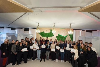 Rezultate remarcabile pentru studentii Colegiului Economic Transilvania din Targu Mures la un concurs national de antreprenoriat