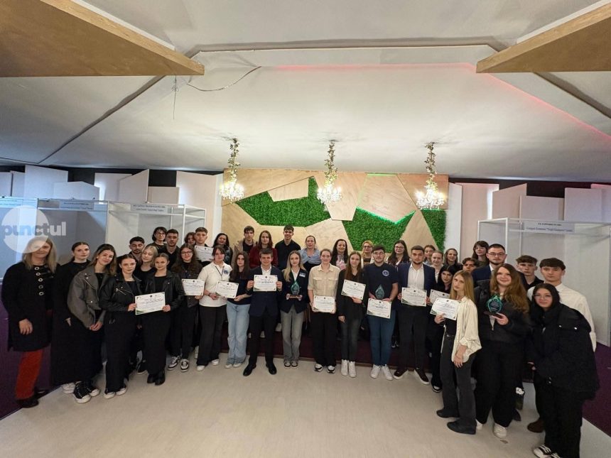 Rezultate remarcabile pentru studentii Colegiului Economic Transilvania din Targu Mures la un concurs national de antreprenoriat