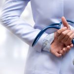 studiu privind medicii de sanatate publica din romania jumatate dintre acestia ar putea sa plece in strainatate