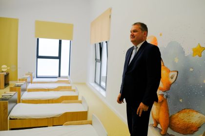 Cseke Attila Consilierii pot continua sa fie angajati in administratie