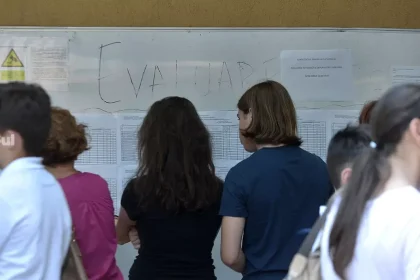 Evaluarea Nationala 2027 Ce modificari sunt pentru elevii de clasa a opta din Mures