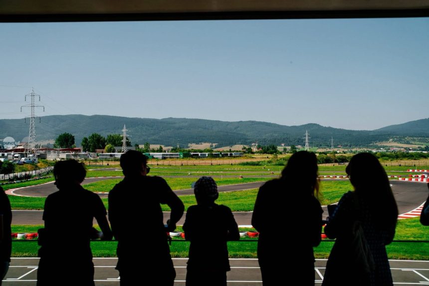 La Miercurea Ciuc a fost deschisa cea mai avansata pista de karting din Romania