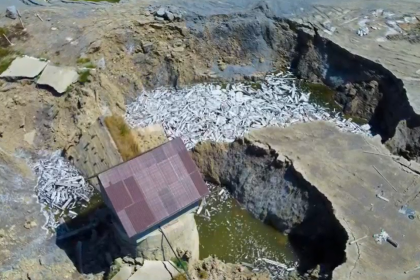 Noile imagini de la Salina Praid craterul se extinde iar zona ramane in stare de alerta