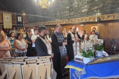 Peste 100 de copii participa la Scoala de vara Prietenii Maicii Domnului din Targu Mures
