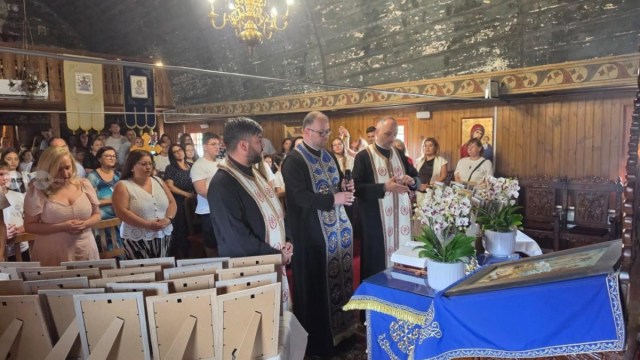 Peste 100 de copii participa la Scoala de vara Prietenii Maicii Domnului din Targu Mures