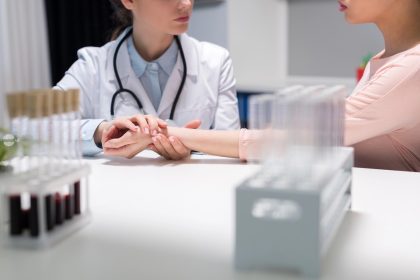 Retete valabile timp de pana la trei luni pentru anumiti pacienti cu boli cronice CNAS pregateste schimbarisemnificative in sistemul medical