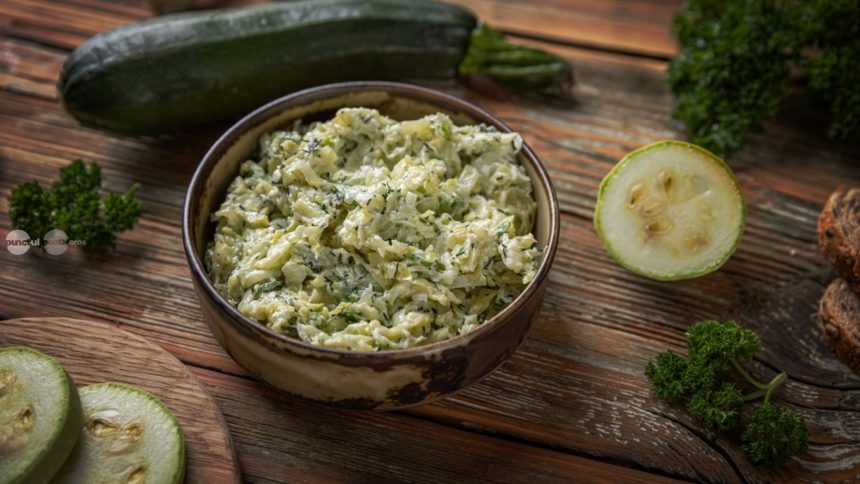 Salata de dovlecei o alternativa mai ushoara la traditionala salata de vinete secretul pentru o textura cremoasa