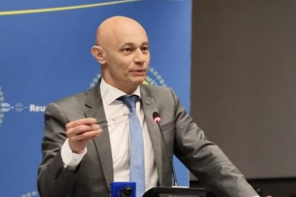 Senatorul PSD Mures Dr Lucian Marginean Nu poti dezvolta un sistem de sanatate performant atacand tocmai pe cei care il sustin