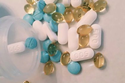 Ungaria produce de peste doua ori mai multe medicamente decat Romania iar Gedeon Richter genereaza anual afaceri de 23 miliarde de euro