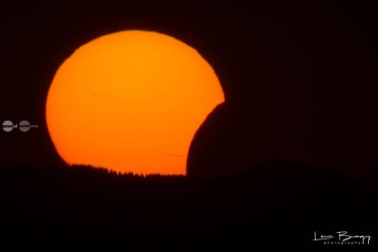 eclipsa partiala de soare surprinsa spectaculos in judetul mures