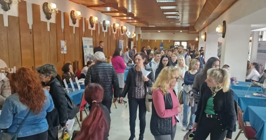 Bursa locurilor de muncă pentru absolvenți, pe 9 octombrie, în șase localități din Mureș