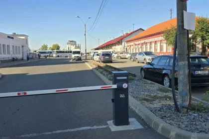Călătorești cu trenul sau autobuzul la Târgu Mureș? Atunci ești fiul ploii