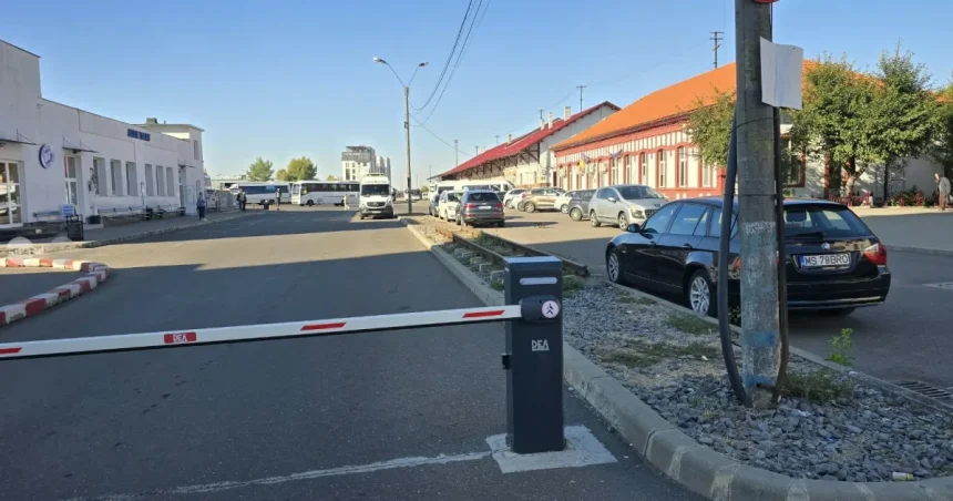 Călătorești cu trenul sau autobuzul la Târgu Mureș? Atunci ești fiul ploii