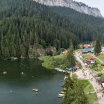 Ce vrea statul să facă pentru conservarea Lacului Roșu din Harghita