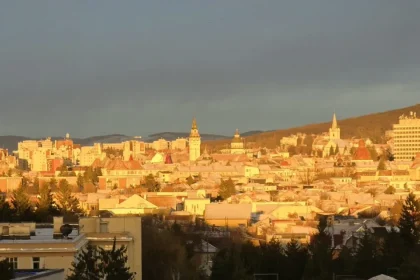 Prețurile cazării pentru o noapte în Târgu Mureș