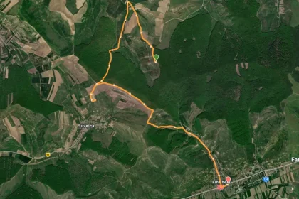 Traseu offroad de weekend: 10 km pe dealurile dintre Suveica și Fântânele