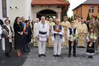 Biserica din Sărmașu, resfințită de Arhiepiscopul Irineu după ample lucrări de renovare