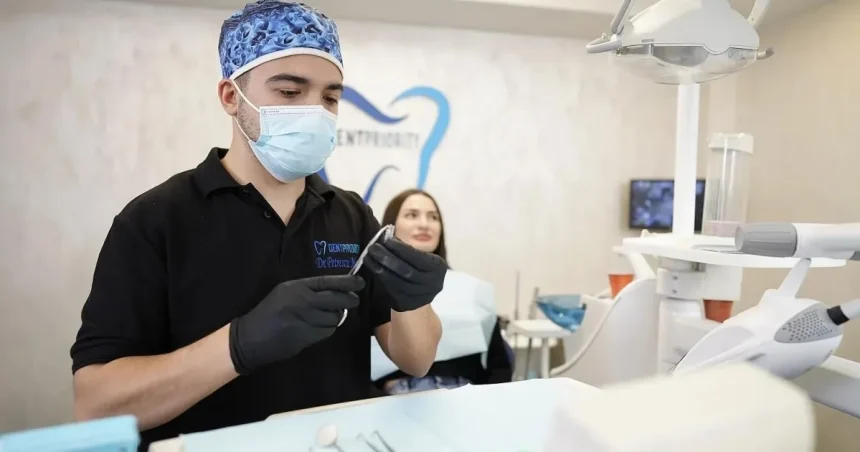 Coroane și fațete ceramice: de ce contează materialul, execuția și adaptarea