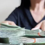 Covasna: Firmă de cazare înșelată cu peste 52.000 de lei