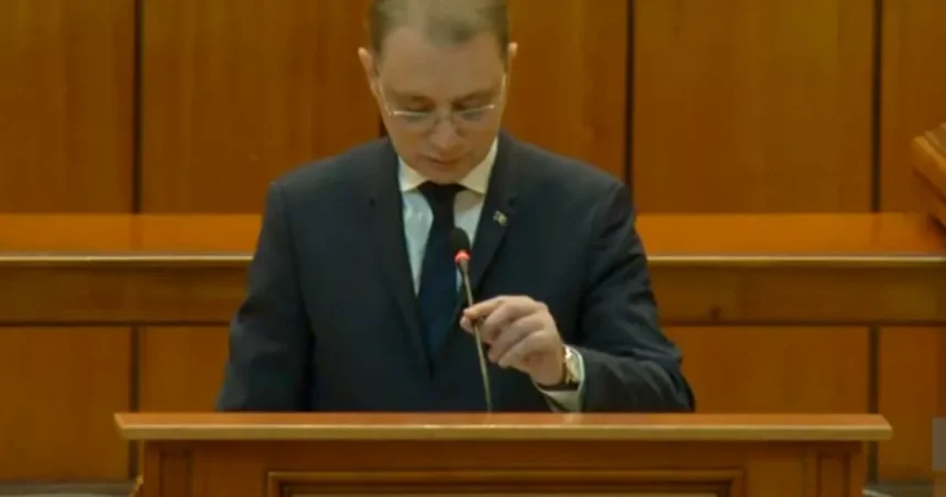Guvernul condus de Luca Niculescu a fost învestit de Parlament. Lista miniștrilor