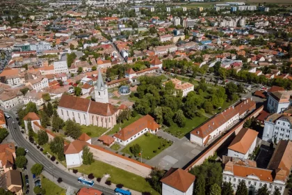 Investiție de 9,3 milioane de lei la Cetate: acces prin Poarta de Nord și food court
