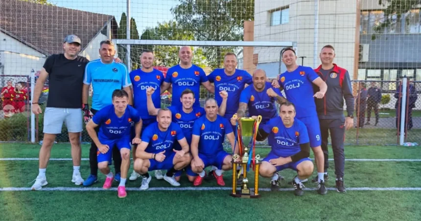 ISU Mureș, vicecampioană națională la minifotbal +40, după competiția de la Târgu Mureș