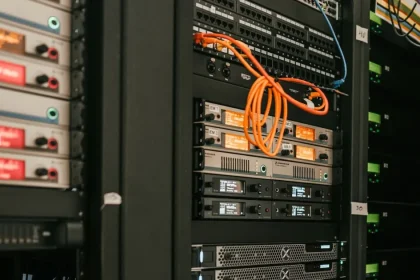 UMFST achiziționează un supercomputer de 3,3 milioane de euro pentru cercetare